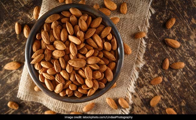 Beauty tips: You must eat small amount of almonds each day for better skin and hair health