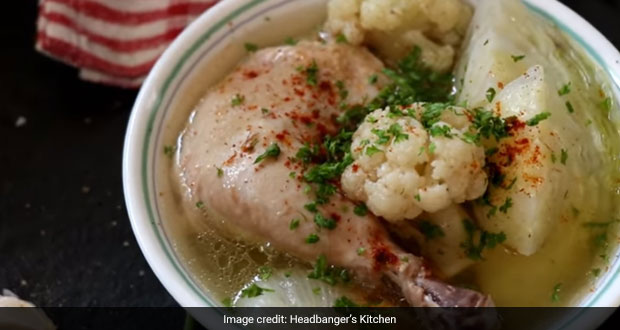 Weight Loss: Try This Protein-Rich Clear Chicken Soup To Shed Extra Kilos