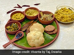 Bhajas Of Bengal: 4 Vegetable Fritters From Bengal You Must Try Bhajas Of Bengal: 4 Vegetable Fritters From Bengal You Must Try