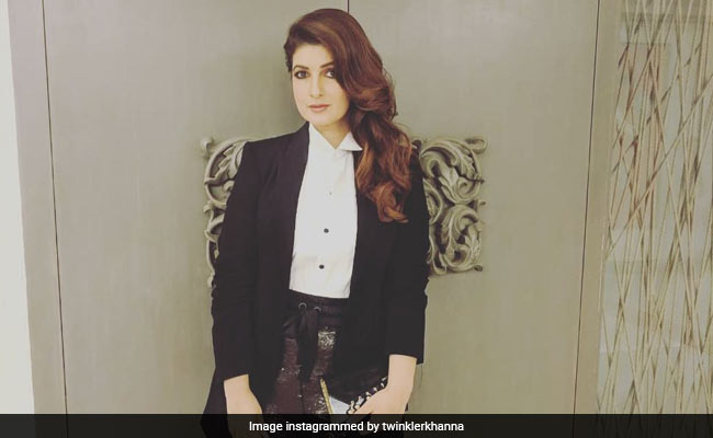 A Cancer Patient Wrote To Twinkle Khanna. She Wrote Back, In Tears