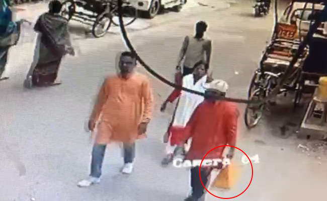 Hindu Group Leader Kamlesh Tiwari Stabbed 15 Times, Shot In Face: Report