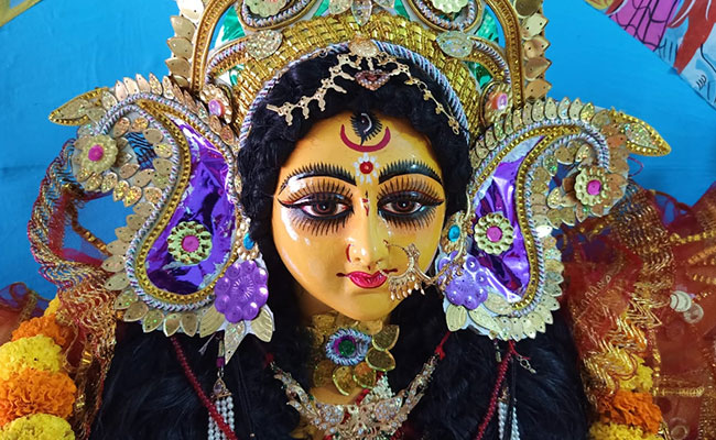 Durga Puja 2020: Know About <i>Dhunuchi Naach</i> And Festivities Of Each Day