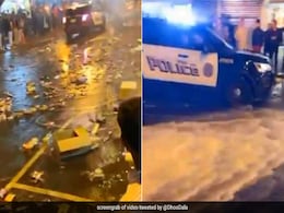 अमेरिका में भारतीयों ने मनाई ऐसी दीवाली, सड़क पर हुआ कचरा तो पुलिस ने किया ऐसा... देखें VIDEO अमेरिका में भारतीयों ने मनाई ऐसी दीवाली, सड़क पर हुआ कचरा तो पुलिस ने किया ऐसा... देखें VIDEO