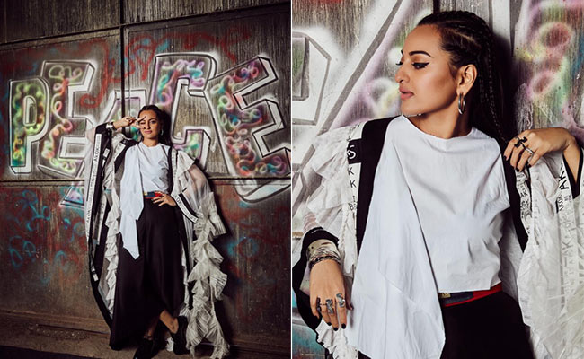 Up The Cool Quotient Like Sonakshi Sinha In These 8 Spunky Accessories