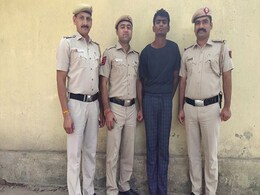 4 हजार लोगों से पूछताछ के बाद पकड़ा गया दिल्ली IP पार्क गैंगरेप का आरोपी, एक साथी अब भी फरार 4 हजार लोगों से पूछताछ के बाद पकड़ा गया दिल्ली IP पार्क गैंगरेप का आरोपी, एक साथी अब भी फरार