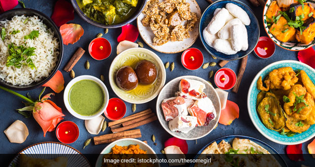 Chhoti Diwali 2025: Fully Prepared Menu For Chhoti Diwali Party With Recipes