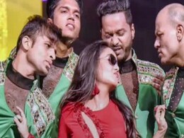 Viral Video: नेहा कक्कड़ ने नए अंदाज में TikTok पर मचाई धूम, देखें उनके 5 बेहतरीन वीडियो Viral Video: नेहा कक्कड़ ने नए अंदाज में TikTok पर मचाई धूम, देखें उनके 5 बेहतरीन वीडियो