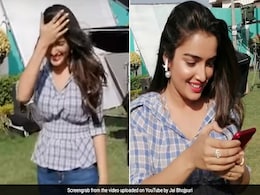 भोजपुरी स्टार आम्रपाली दुबे बना रही थीं TikTok वीडियो, अचानक आई छींक और फिर... देखें Viral Video भोजपुरी स्टार आम्रपाली दुबे बना रही थीं TikTok वीडियो, अचानक आई छींक और फिर... देखें Viral Video