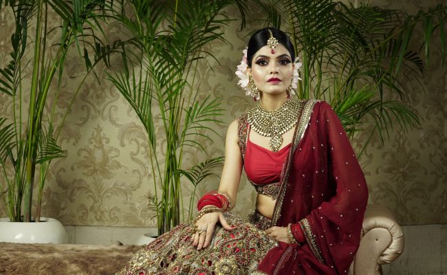 Karwa Chauth 2019: 10 Gorgeous Ethnic Outfits To Glam Up In