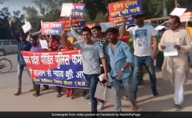 आंदोलन की राह पर मध्‍यप्रदेश पुलिस के परिवार वाले, यूपी के सिपाही भी परेशान हैं