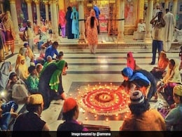 दिवाली पर हजरत निजामुद्दीन औलिया दरगाह में जले दीये, तो इस एक्ट्रेस ने कह दी ये बात... दिवाली पर हजरत निजामुद्दीन औलिया दरगाह में जले दीये, तो इस एक्ट्रेस ने कह दी ये बात...