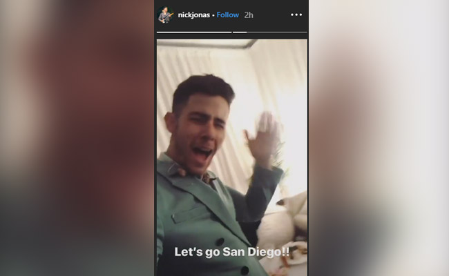 प्रियंका चोपड़ा ने लाल चूड़ा पहन निक जोनास के साथ किया धमाकेदार डांस, देखें Video