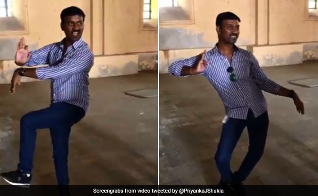 Tamil Nadu Tour Guide's Dance And Expressions Win Over Internet. Watch