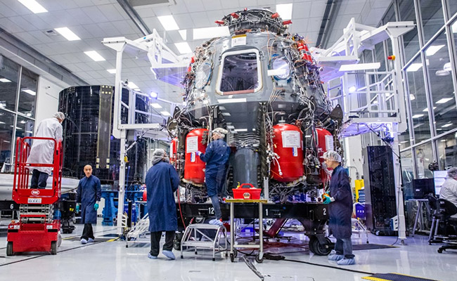 NASA And SpaceX Hope For Manned Mission To ISS In Early 2020