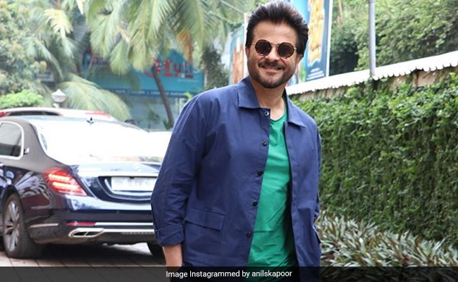 'Sorry Not Sorry,' Anil Kapoor Has 'No Bad Photo Angles.' Here's Proof