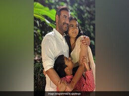 Diwali 2019: Inside Kajol, Ajay Devgn's <i>U Me Aur Hum</i> Celebrations With Kids Nysa And Yug Diwali 2019: Inside Kajol, Ajay Devgn's <i>U Me Aur Hum</i> Celebrations With Kids Nysa And Yug