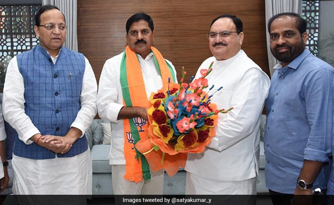 Former TDP Leader Adinarayana Reddy Joins BJP