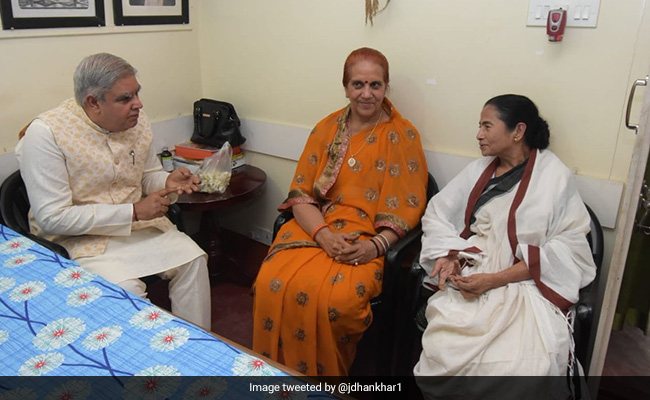 Governor Trolls Mamata Banerjee On Twitter With Then And Now Video