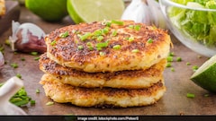 फलाहार में क्या बनाएं? इस नवरात्रि ट्राई करें साबूदाना और आलू से बना चीला, देखें वीडियो
