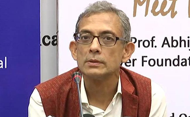 Economist Abhijit Banerjee Supports Giving Money To Durga Puja Committees By Bengal Government