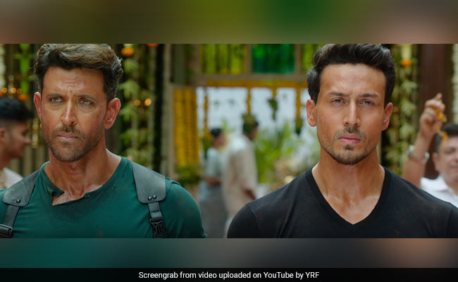 How 'Nervous, Shaky' Tiger Shroff's First Day On <I>War</i> Sets Went With Hrithik Roshan