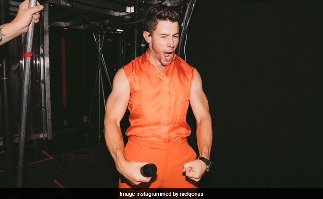 How Priyanka Chopra Reviewed Nick Jonas' 'Best Impression' Of Dwayne Johnson