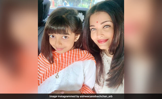 Dussehra 2019: Aishwarya Rai Bachchan And Aaradhya Are Picture Perfect In White