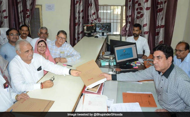 Congress's Bhupinder Hooda, After <i>Havan</i>, Files Haryana Polls Nomination