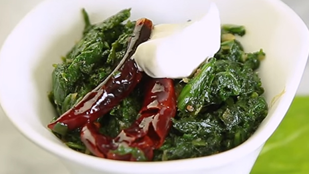 2-Minute Recipe: Healthy Palak Recipe With A Mild Seasoning For An Easy Breakfast On The Go