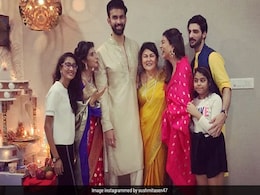 Diwali 2019: Sushmita Sen's Festivities With Rohman Shawl, Daughters, Brother Rajeev And Sister-In-Law Charu Asopa Diwali 2019: Sushmita Sen's Festivities With Rohman Shawl, Daughters, Brother Rajeev And Sister-In-Law Charu Asopa
