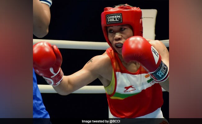 Womens World Boxing Championships: Indian Boxer Mary Kom beats Ingrit Valencia to enter 51kg semifinals, assures India of a medal Womens World Boxing Championships: Indian Boxer Mary Kom beats Ingrit Valencia to enter 51kg semifinals, assures India of a medal