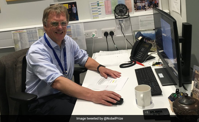 Nobel Prize Awarded To 3 For Learning How Cells Sense Oxygen