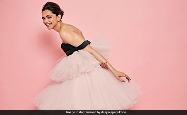 In Deepika Padukone Vs Memes, The Actress Wins Again