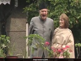 TOP 5 NEWS: फारूक अब्दुल्ला से मिले नेशनल कॉन्फ्रेंस नेता, जवान चंदू चव्हाण ने सेना पर लगाया उत्पीड़न का आरोप TOP 5 NEWS: फारूक अब्दुल्ला से मिले नेशनल कॉन्फ्रेंस नेता, जवान चंदू चव्हाण ने सेना पर लगाया उत्पीड़न का आरोप