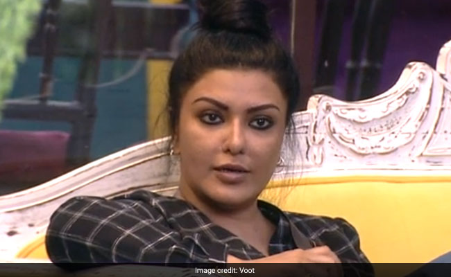 <i>Bigg Boss 13</i>: Koena Mitra Reveals Her 'Possessive' Ex-Boyfriend Locked Her In Bathroom Once