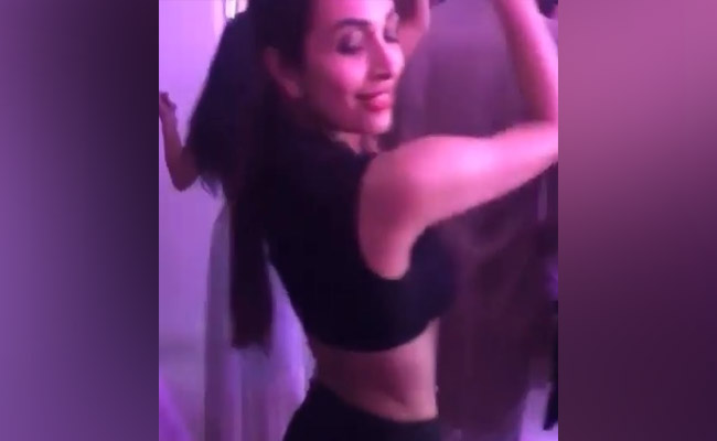 मलाइका अरोड़ा ने Diwali पार्टी में यूं झूमकर लगाए ठुमके, Viral Video ने मचाई धूम