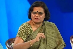 Believe In Comprehensive Primary Healthcare Services: Smile Foundation's Dr Nisha Gupta Believe In Comprehensive Primary Healthcare Services: Smile Foundation's Dr Nisha Gupta