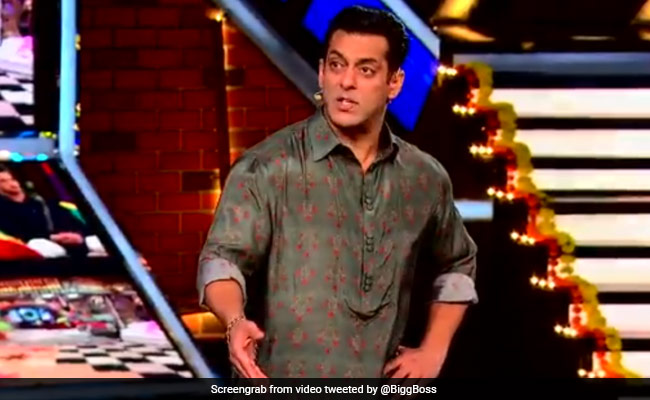 <i>Bigg Boss 13</i>: Salman Khan Lashes Out At Paras, Shefali And Siddharth Dey