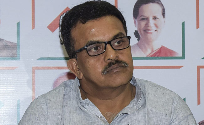 पहली बारिश में ही मुंबई पानी-पानी, संजय निरुपम बोले, '100 करोड़ खर्च कर BMC ने पता नहीं कहां का नाला..'