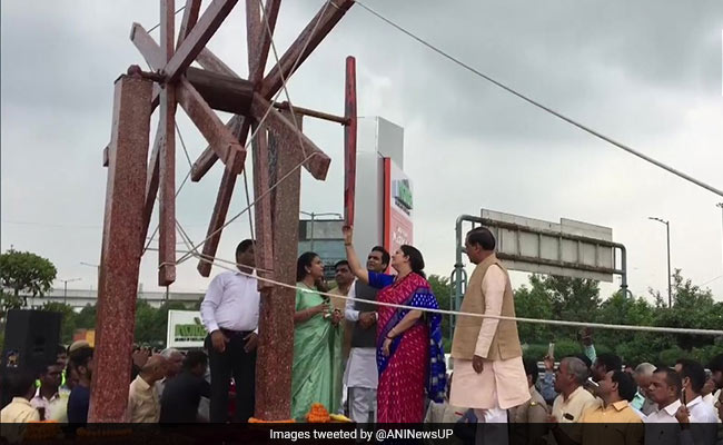 India's Largest Spinning Wheel Made Of Waste Plastic Inaugurated In Noida