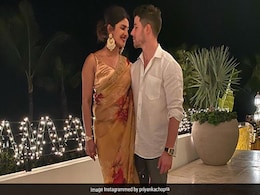 प्रियंका चोपड़ा ने निक जोनास संग धूमधाम से मनाई पहली दिवाली, अमेरिका में यूं सजाया घर- Photo हुईं वायरल प्रियंका चोपड़ा ने निक जोनास संग धूमधाम से मनाई पहली दिवाली, अमेरिका में यूं सजाया घर- Photo हुईं वायरल