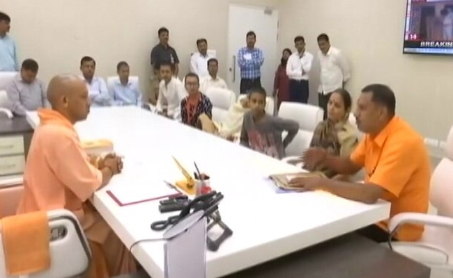 Kamlesh Tiwari's Family Meets Yogi Adityanath, Demands Capital Punishment