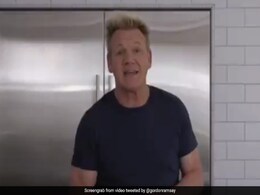 बेटे के जन्म के दौरान बेहोश हो गया था यह मशहूर ब्रिटिश शेफ, द जोनाथन रॉस शो में हुआ खुलासा बेटे के जन्म के दौरान बेहोश हो गया था यह मशहूर ब्रिटिश शेफ, द जोनाथन रॉस शो में हुआ खुलासा