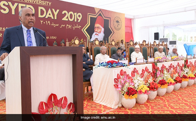 AMU Celebrates Sir Syed Day