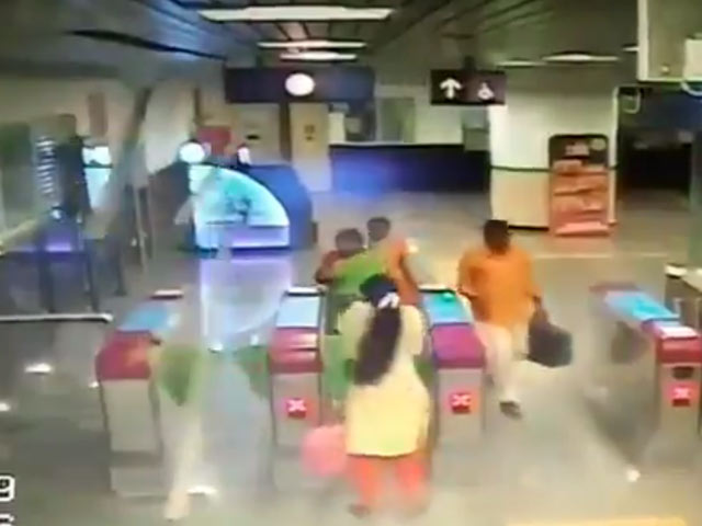 Close Shave For 4 As Part Of Ceiling At Bengaluru Metro Station Falls