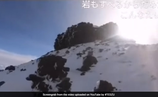 He Was Live-Streaming His Mt. Fuji Climb, Then The Sound Of His Fall