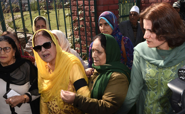 Jammu And Kashmir: Farooq Abdullah's Sister, Daughter Detained During Protest In Srinagar