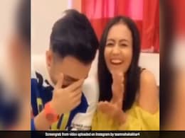 नेहा कक्कड़ ने 'Kanta Bai' सॉन्ग पर अपने भाई टोनी कक्कड़ संग मचाया धमाल, देखें धांसू Video नेहा कक्कड़ ने 'Kanta Bai' सॉन्ग पर अपने भाई टोनी कक्कड़ संग मचाया धमाल, देखें धांसू Video