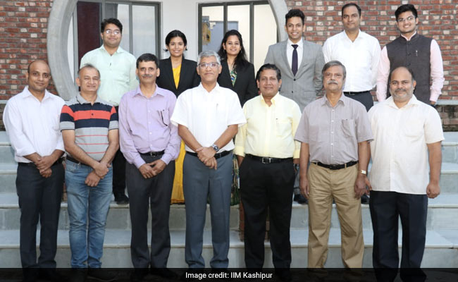 IIM काशीपुर ने IAS अधिकारियों के लिए आयोजित किया प्रशिक्षण कार्यक्रम