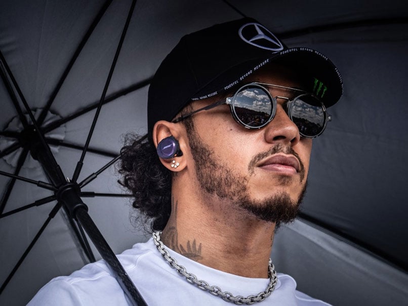 Lewis Hamilton Despairs Of Worlds Future, Says "I Feel Like Giving Up On Everything" Lewis Hamilton Despairs Of Worlds Future, Says "I Feel Like Giving Up On Everything"